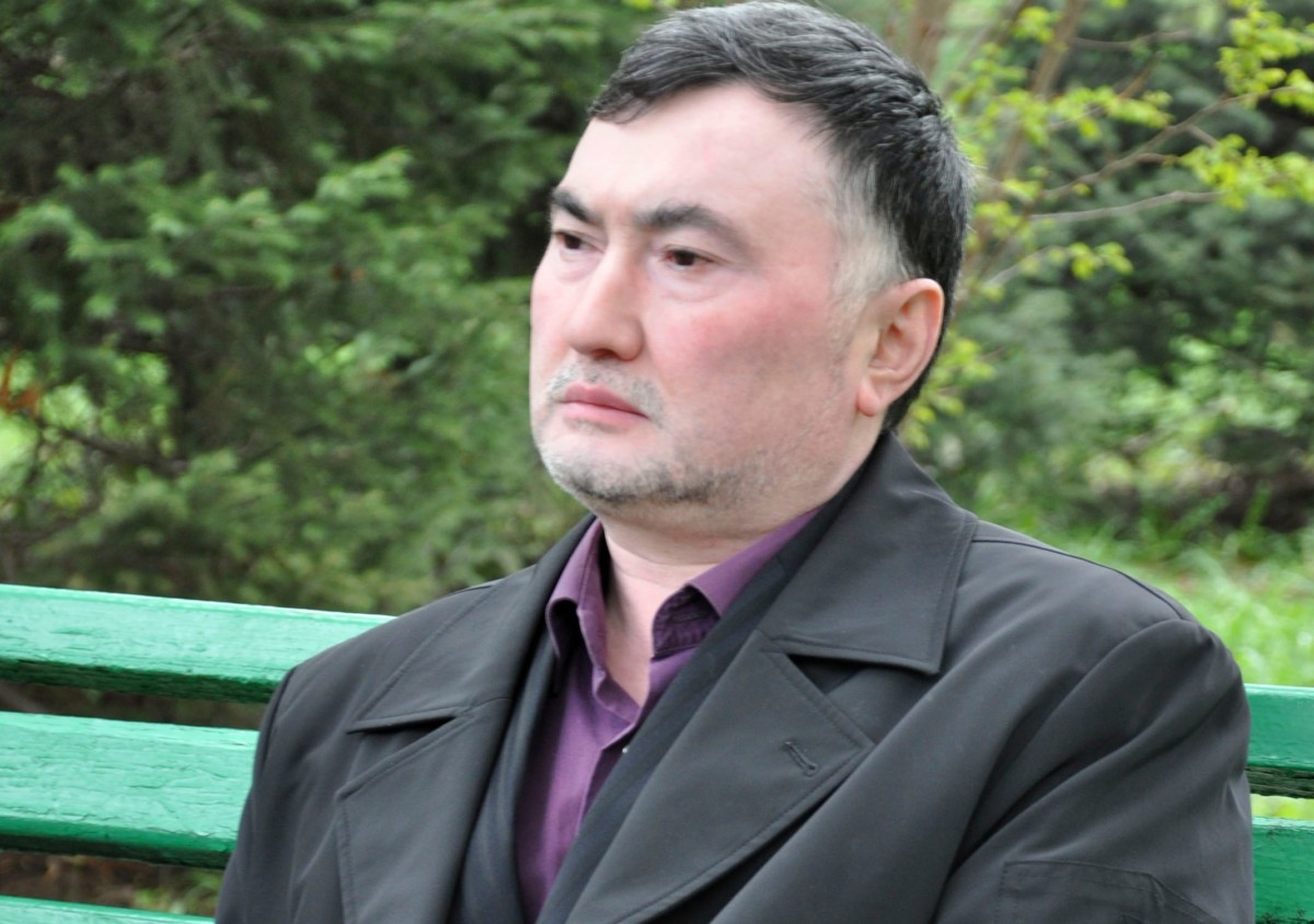 «ҚАЗАҚ ӘДЕБИЕТІНІҢ» ТҰҢҒЫШ ШЕЖІРЕШІСІ МЕН БОЛЫППЫН | Қазақ Әдебиеті ...