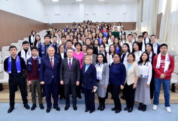 Абай университетінің студенттері Астана мектептерінде тәжірибеден өтеді
