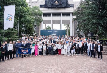 «Чемпиондық рух»: ел чемпиондары жастарға салауатты өмір салтын насихаттауда