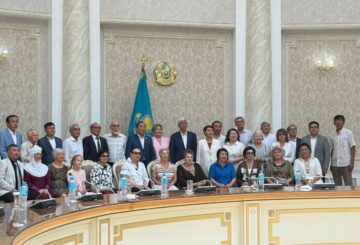 Жетісу университетіне Наталья Борсенко атындағы білім гранты табысталды