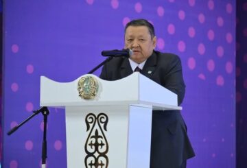 «Заман және Қаламгер»