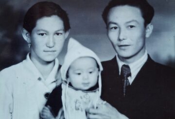 ҚАЗАҚТА ҚАҒЫП КЕТКЕН  ҚАЗЫҒЫ  БАР...