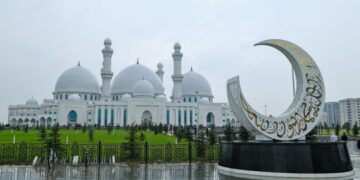 «АЛЛАҺ» емес, АЛЛА!