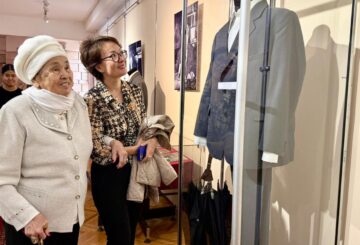 «Халық жүрегіндегі  қаламгерлер» көрмесі