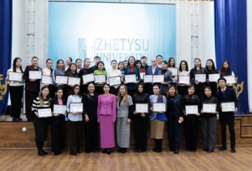 Жетісу университетінде жасанды интеллект платформаларын қолдану бойынша семинар өтті