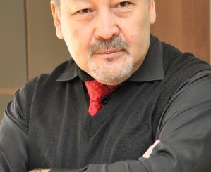 ӨНЕРІ ӨМІРІНЕ АЙНАЛҒАН