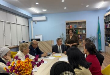 АБАЙ ӘЛЕМІНЕ ТЕРЕҢ ҮҢІЛУ