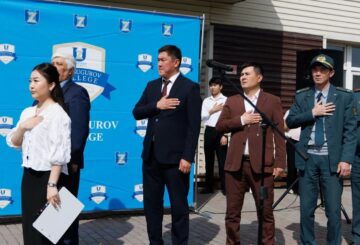 Жетісу университетінде өткен әскери-патриоттық сайыста 12 команда бақ сынады