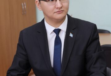 Бейбіт НҰРМҰХАНОВ. «Мәңгілік муза» (Әңгіме)