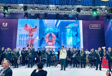 Әскери оркестр әуенімен асқақтаған елдік рух